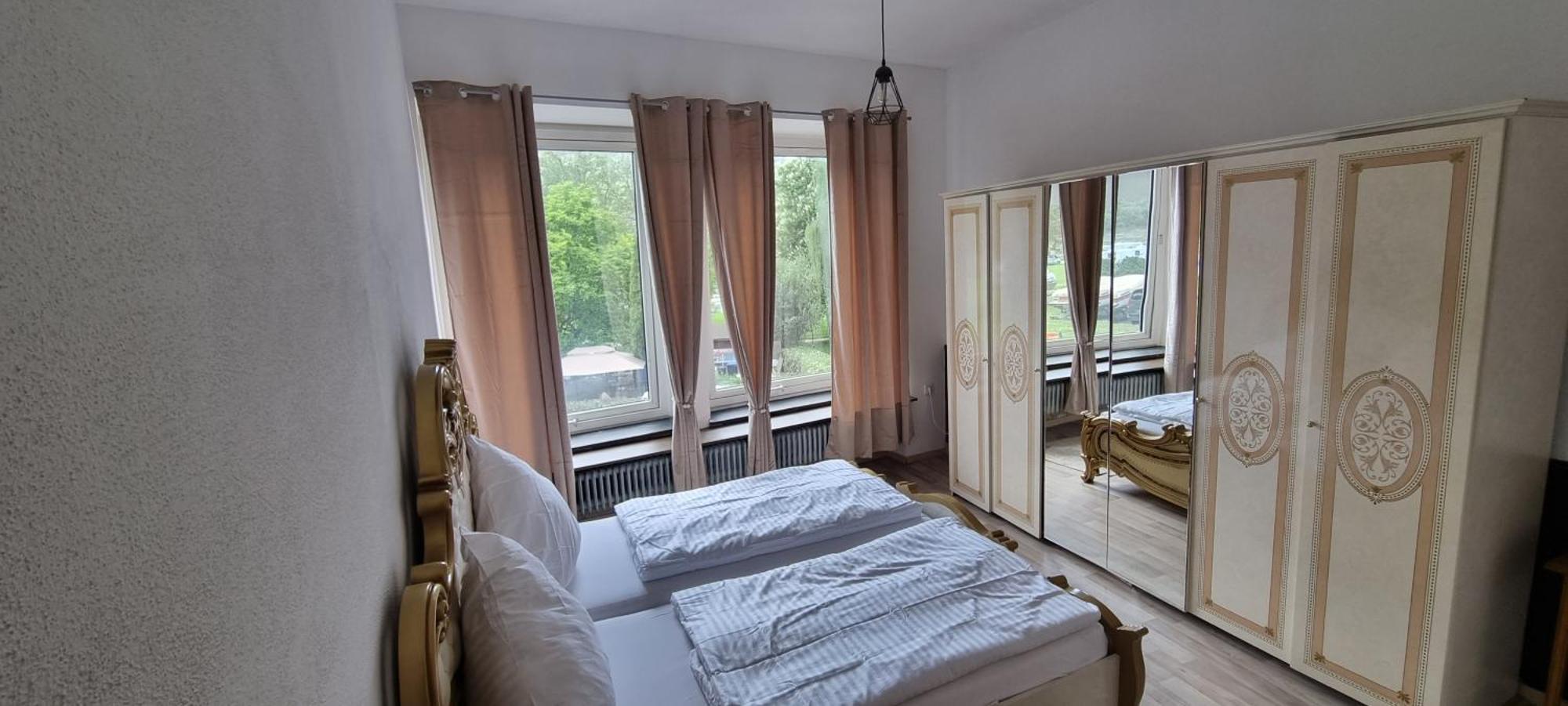 Ferienwohnung Moselblick Kinheim Exterior foto
